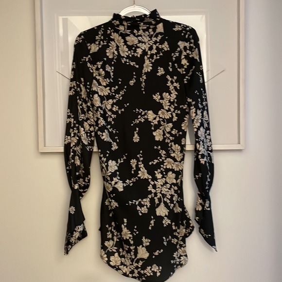 🤍🕊 free people dress! - Picture 3 of 14